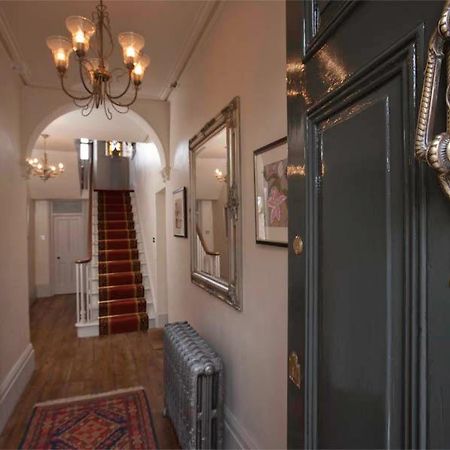 Number 5 Bed & Breakfast Shaftesbury Exterior photo